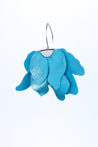 Cercei floare mare - Bleu cu sclipici