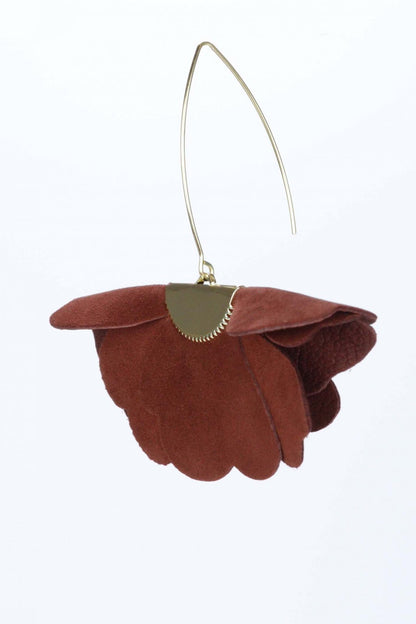 Cercei floare mica - Maro