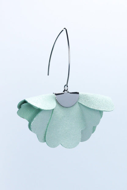 Cercei floare mica - Verde ou de rata cu sidef