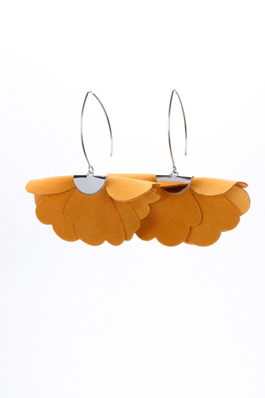 Small flower earrings - Sunset Orange