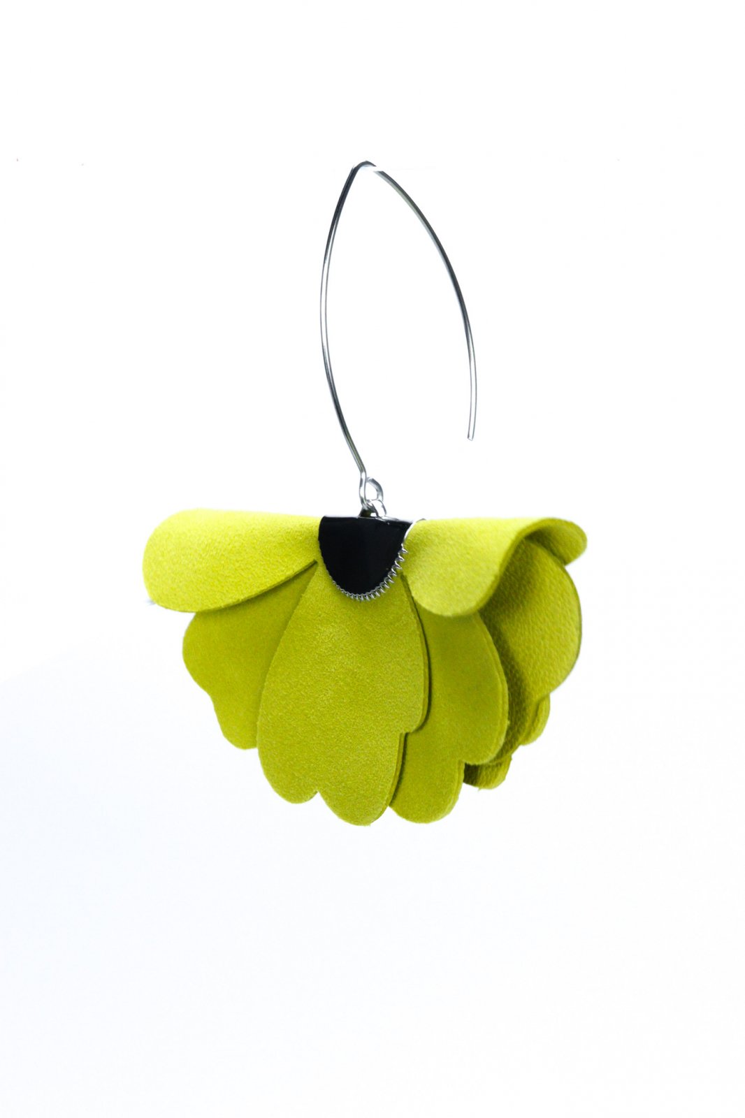Small flower earrings - Apple green