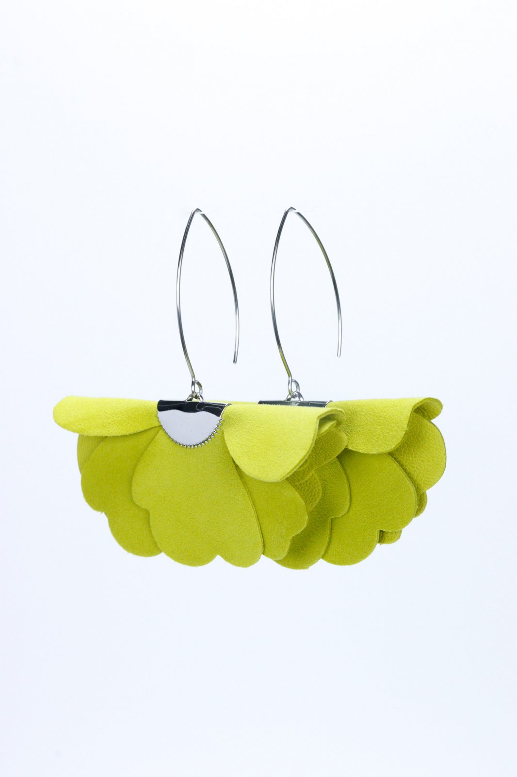 Small flower earrings - Apple green