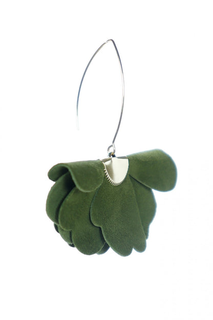 Cercei floare mica - Verde oliv