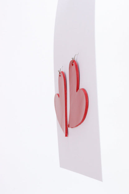 Cercei inima - Rosii din piele lacuita