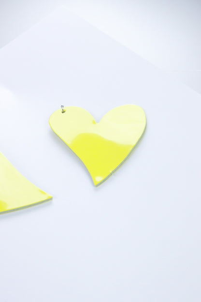 Cercei inima - Galben lacuit