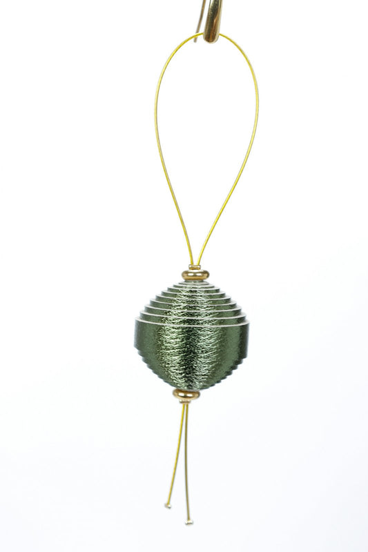 Leatherbonbon Floating Earrings - Olive Pearl