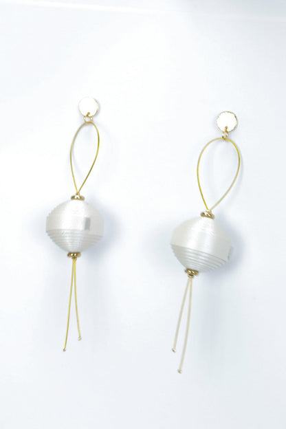 Cercei Leatherbonbon Plutitor - Alb sidefat