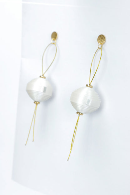 Cercei Leatherbonbon Plutitor - Alb sidefat