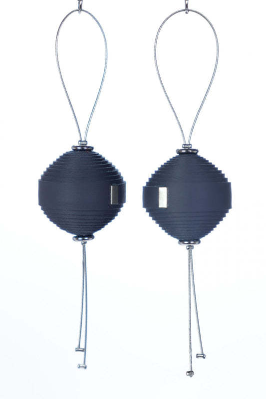 Leatherbonbon Floating Earrings - Anthracite