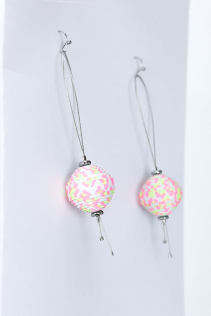 Cercei Leatherbonbon Plutitor - Animal print roz/galben neon