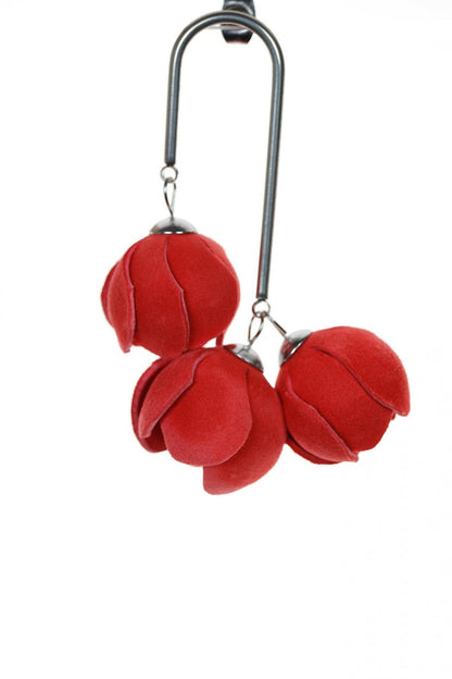 Cercei model floral din piele - Corai