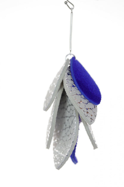 Cercei petale - Albastru + Argintiu