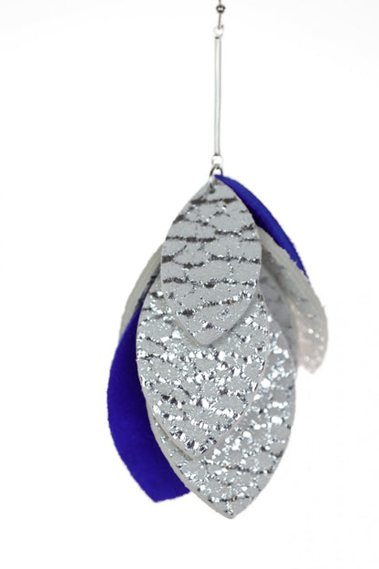 Cercei petale - Albastru + Argintiu