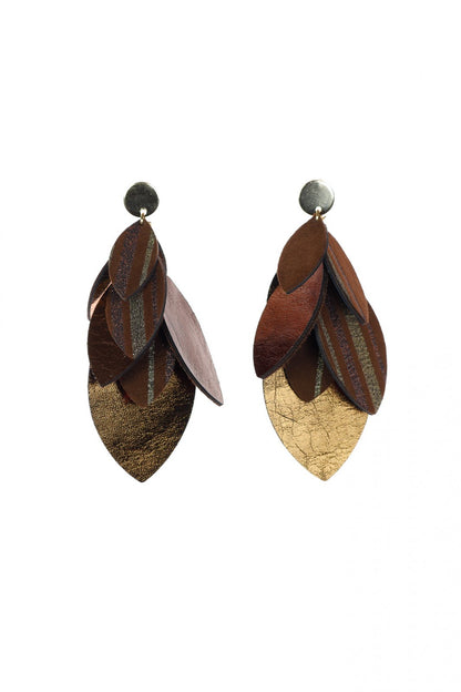 Cercei petale - Maro + Auriu