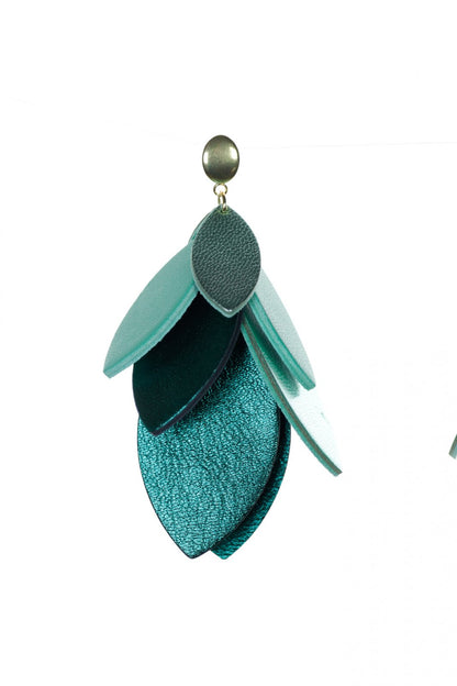 Cercei petale - Verde sidefat