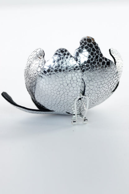 Cercei Soapte la urechi - Negru + Argintiu