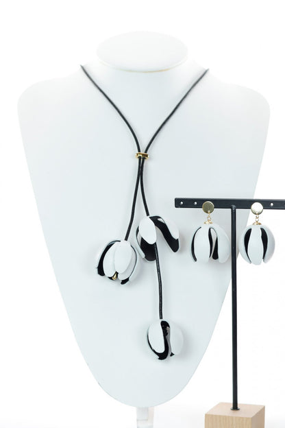 Set Colier reglabil + Cercei - Alb-Negru