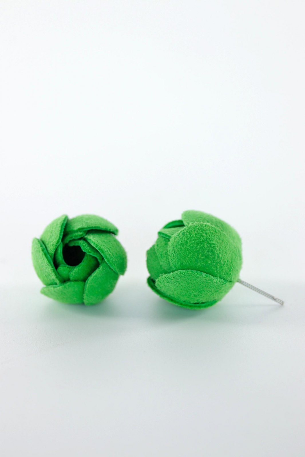 Cercei Trandafir - Verde deschis