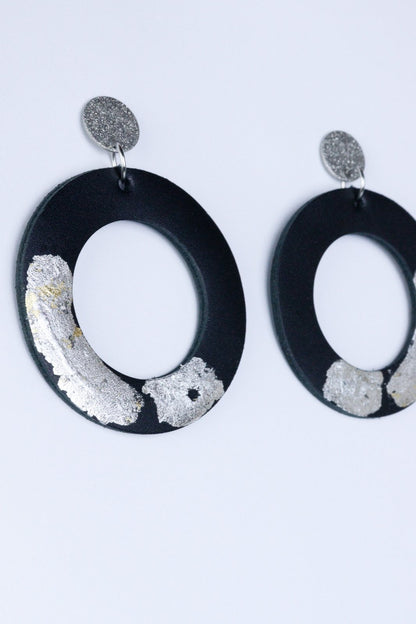 Cercei unicat cerc cu foite de aur aplicate