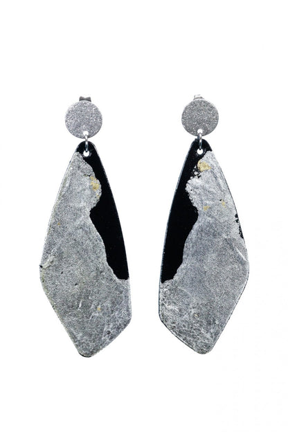 Cercei unicat cu foite de aur aplicate