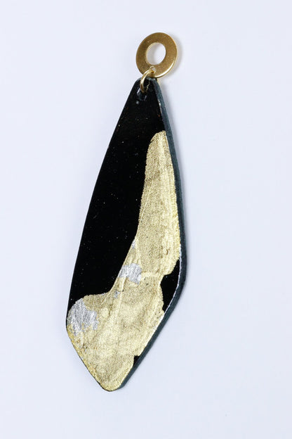 Cercei unicat cu foite de aur aplicate