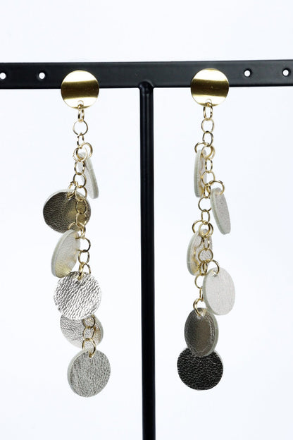 Cercei unicat din piele