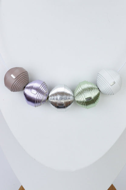 Colier + cercei (554) din piele