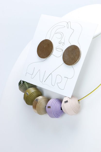 Colier + cercei (591) din piele