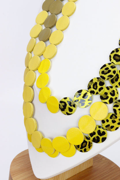 Colier din piele cu cercei geometrici, unicat