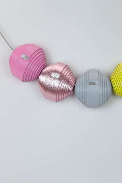 Colier Leatherbonbon (218) din piele