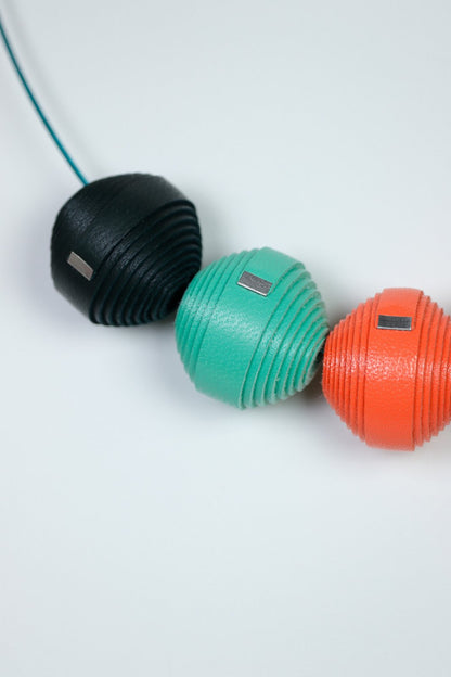 Colier Leatherbonbon (222) din piele