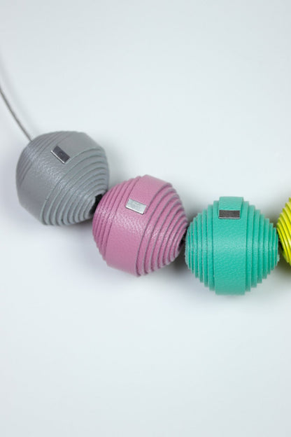 Colier Leatherbonbon PASTEL (230) din piele