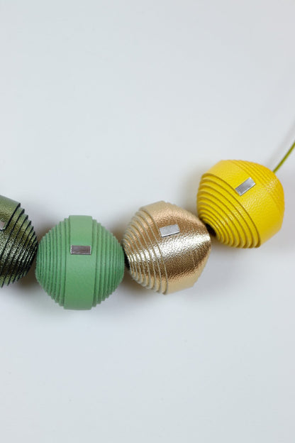 Colier Leatherbonbon (237) din piele