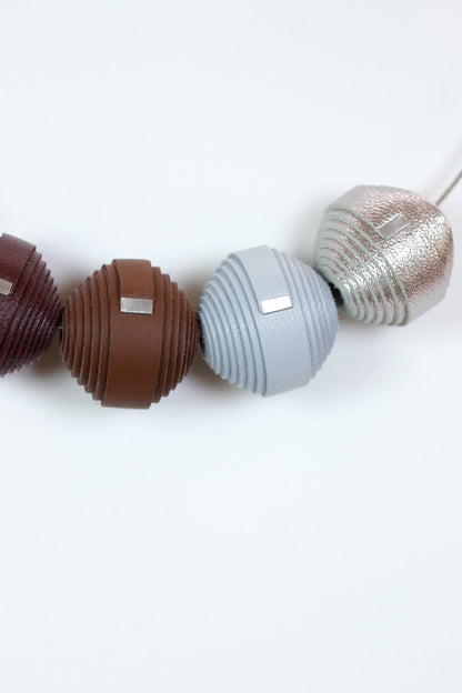 Colier Leatherbonbon (242) din piele