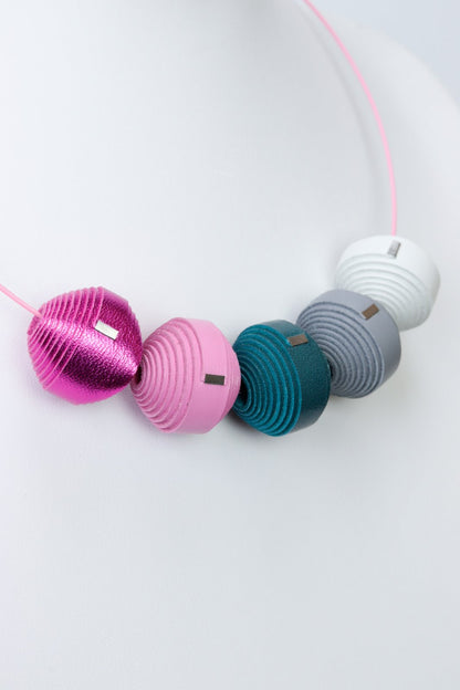 Colier Leatherbonbon (107) din piele