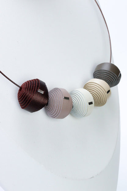 Colier Leatherbonbon (547) din piele