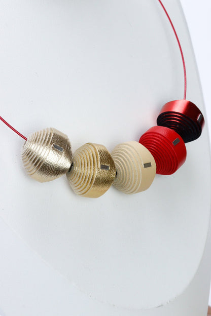 Colier Leatherbonbon (544) din piele