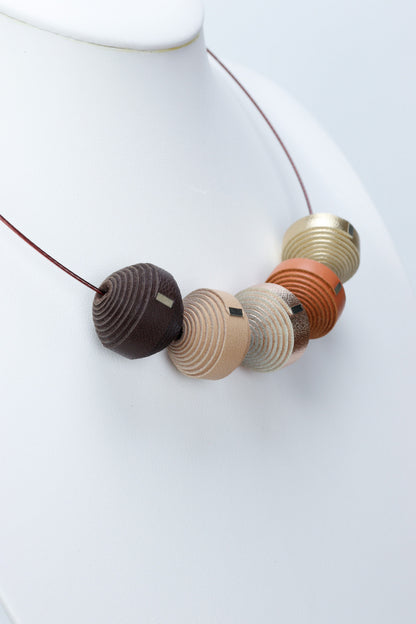 Colier Leatherbonbon (602) din piele