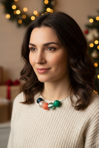 Colier Leatherbonbon pe model - 5 bile