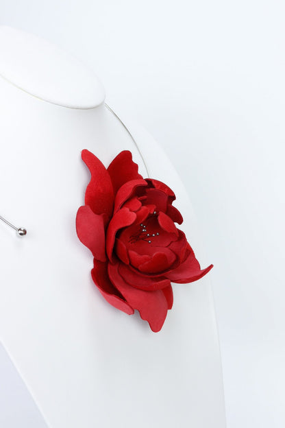 Colier unicat - Floare rosie
