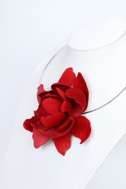 Colier unicat - Floare rosie