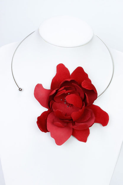 Colier unicat - Floare rosie