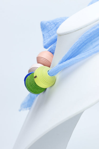 Colier Leatherbonbon pe baza din panza