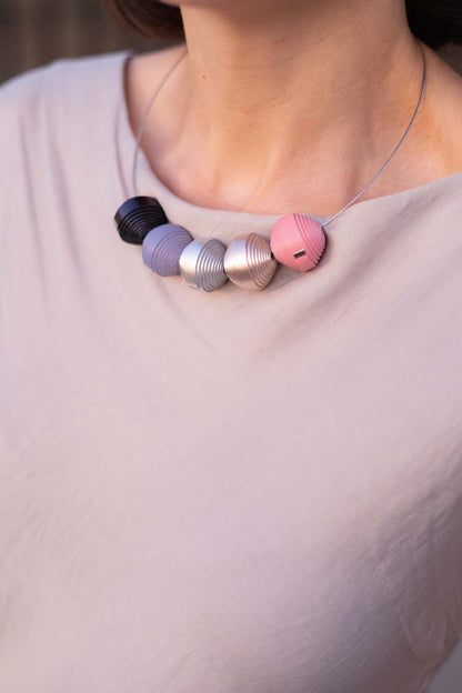 Leatherbonbon leather necklace (309)