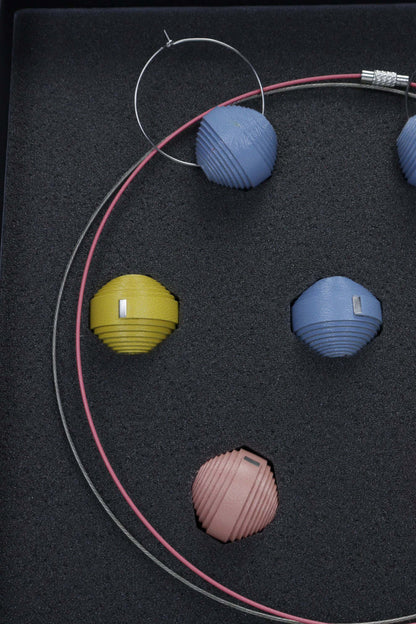 Set Colier leatherbonbon si cercei din piele