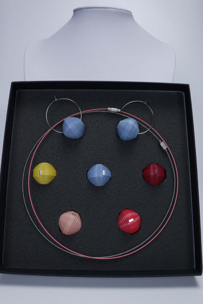 Set Colier leatherbonbon si cercei din piele