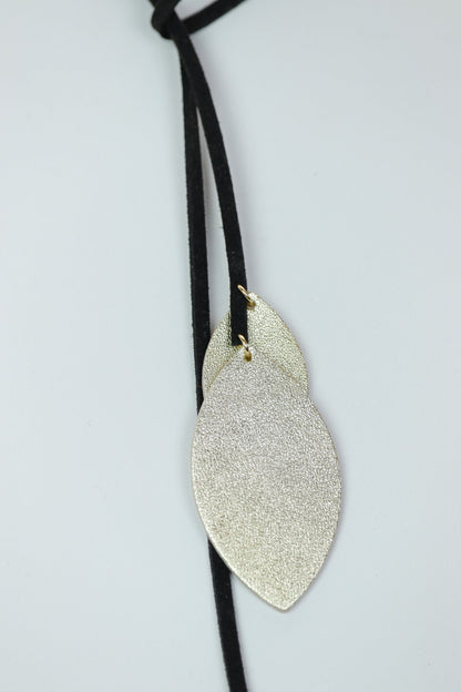 Set Colier si Cercei - Negru + auriu