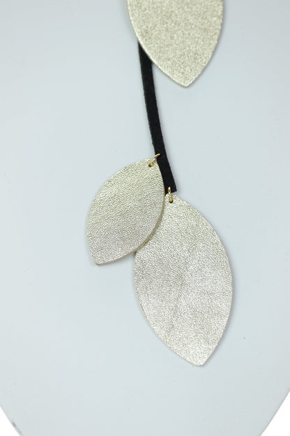 Set Colier si Cercei - Negru + auriu