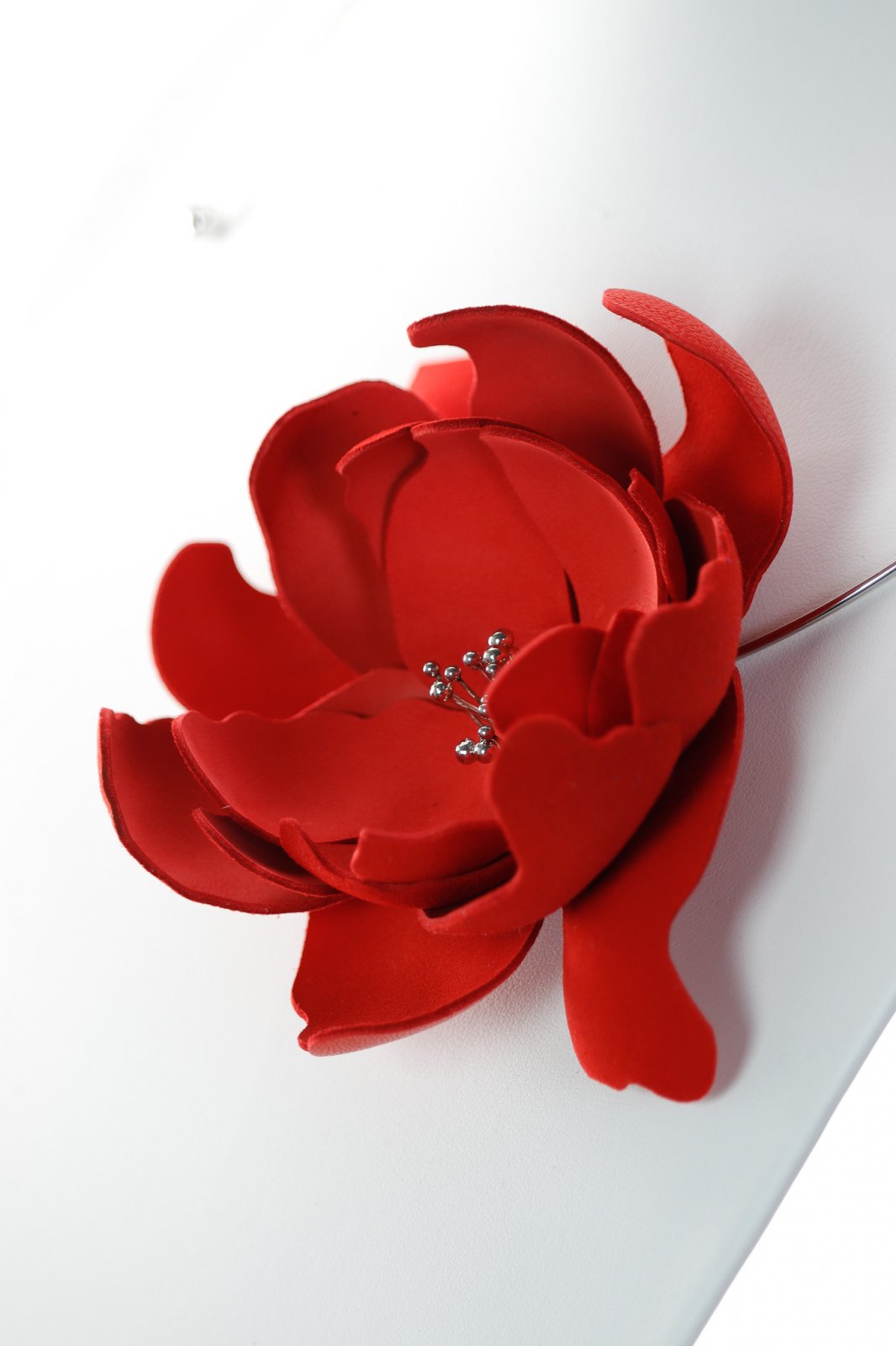 Colier model floral